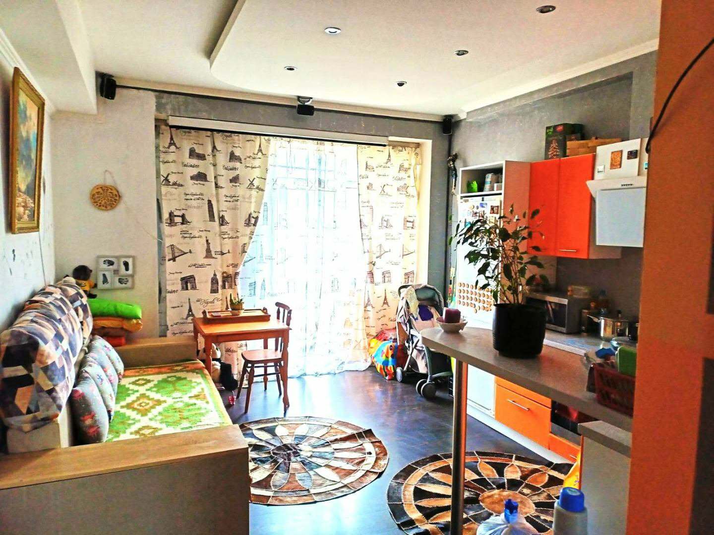 Продаж 1-кімнатної квартири 44 м², Лесі Українки вул.