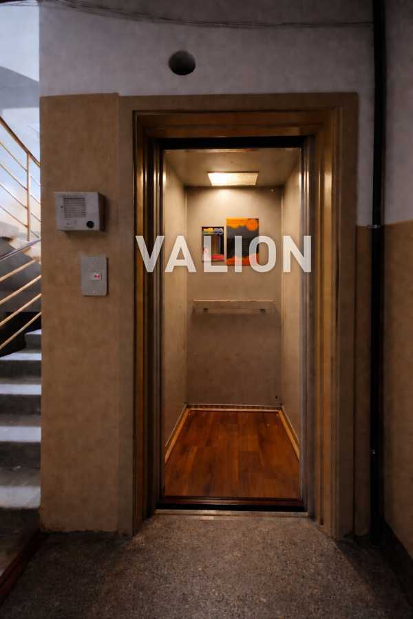 Продажа 2-комнатной квартиры 45.9 м², Маршала Малиновского ул., 11Б