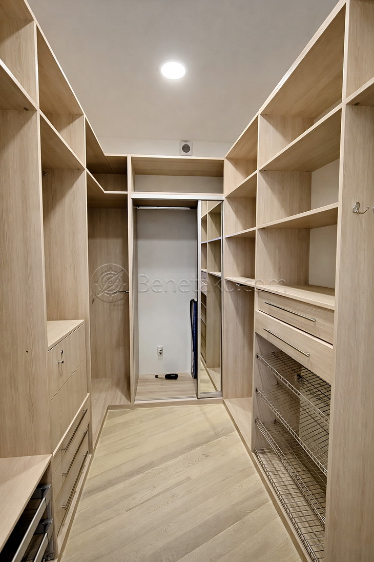 Оренда 3-кімнатної квартири 132 м², Літературна вул., 1А