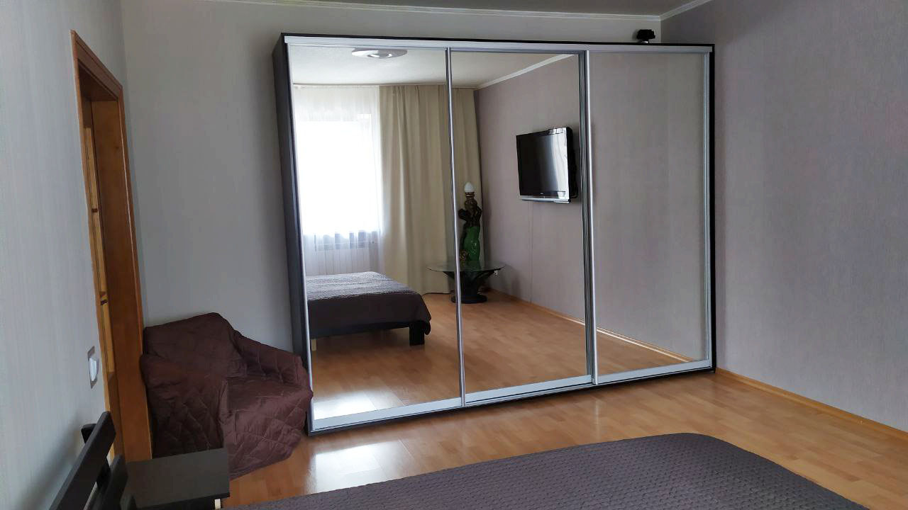 Аренда 2-комнатной квартиры 64 м², Саперно-Слободская ул., 8