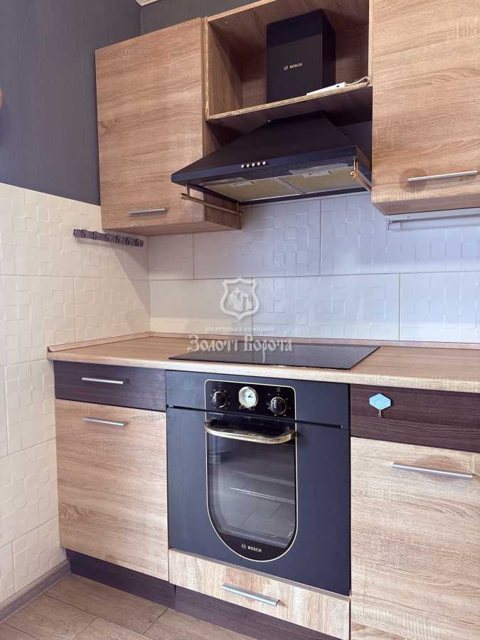 Продаж 2-кімнатної квартири 46.1 м², Троїцька, 5