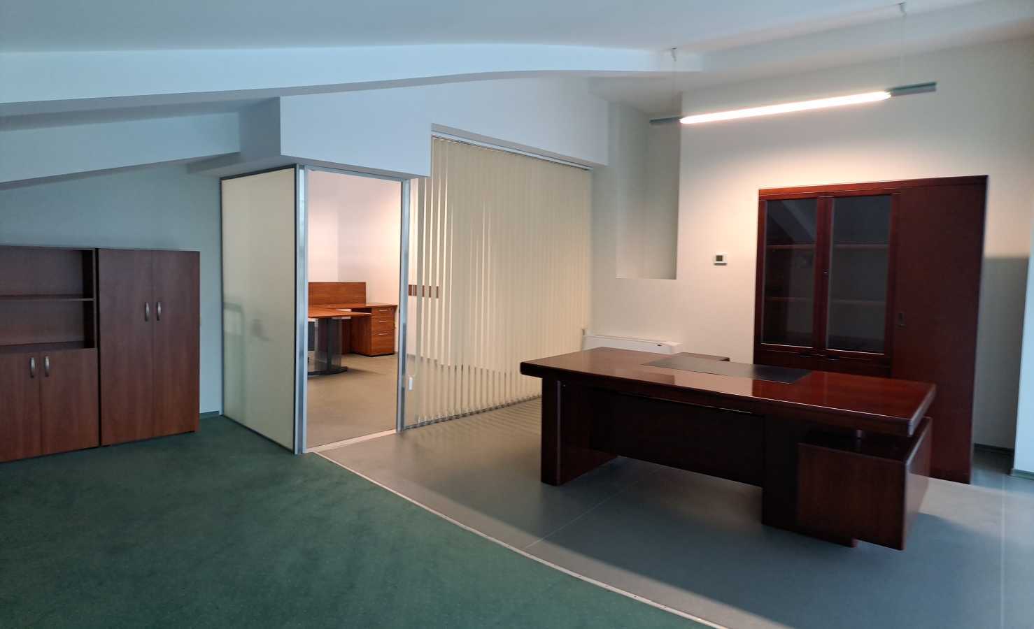 Оренда офісу 900 м², Лейпцизька вул., 3А