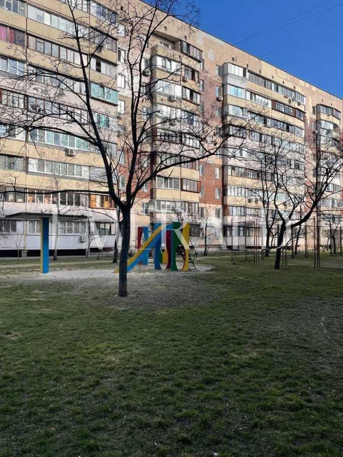 Продаж 1-кімнатної квартири 26.7 м², Володимира Маяковського просп., 4Г