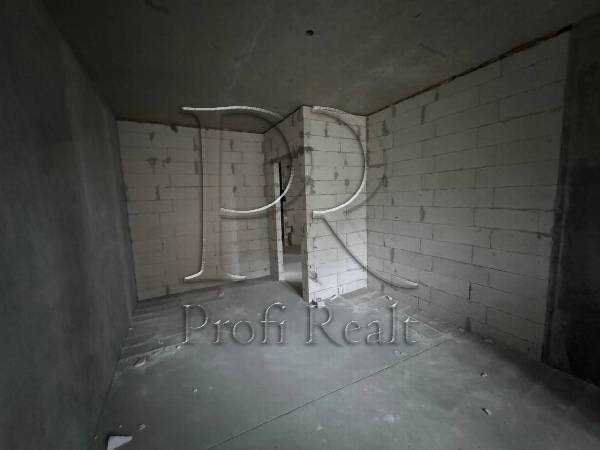 Продажа 2-комнатной квартиры 68 м², Причальная ул., 8