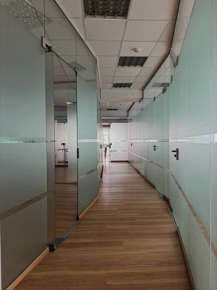 Оренда офісу 350 м², Євгена Коновальця вул., 36д