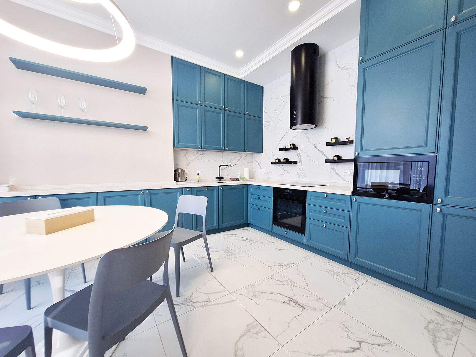 Аренда 2-комнатной квартиры 87 м², Джона Маккейна ул., 26