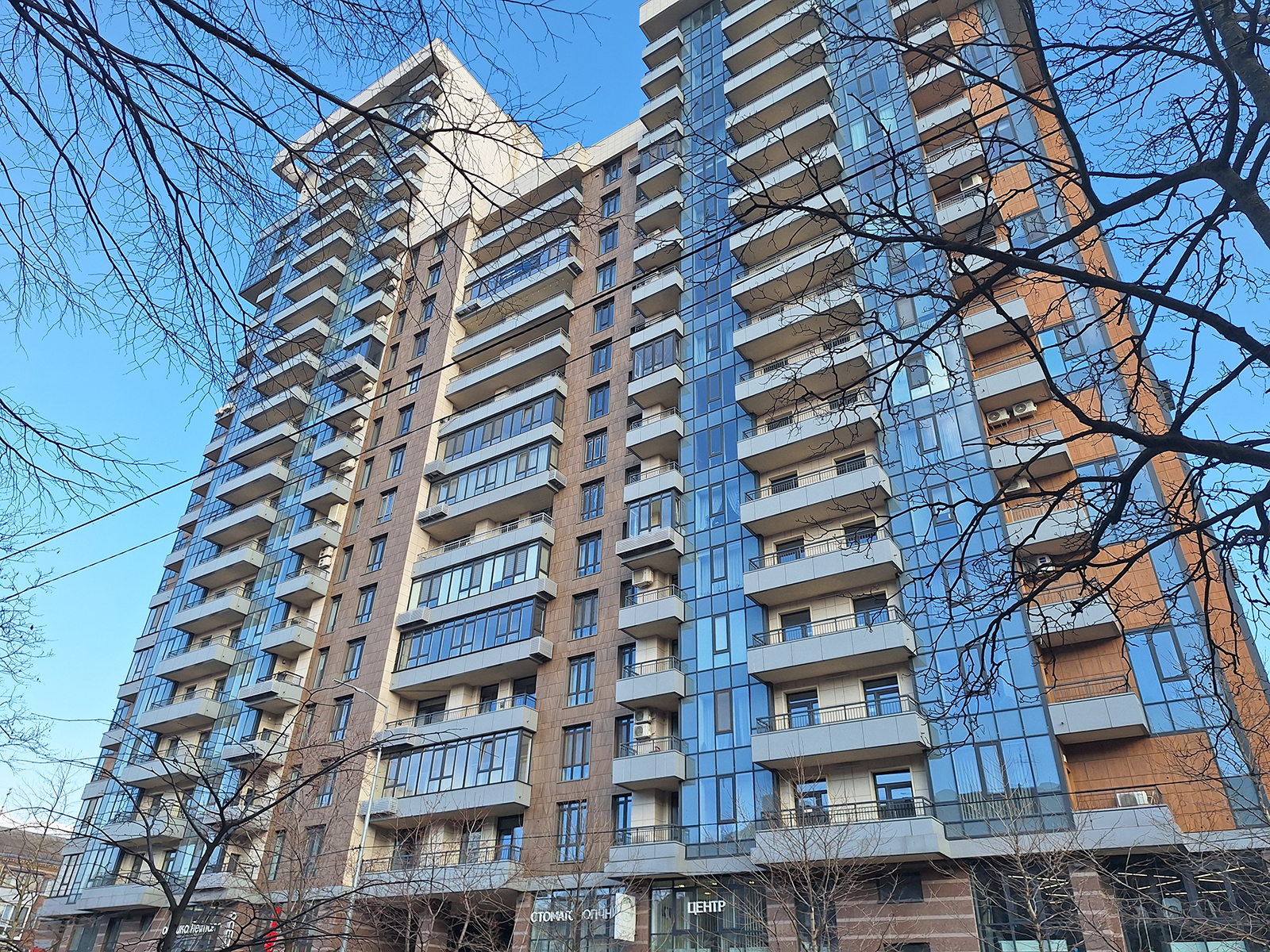 Аренда 2-комнатной квартиры 87 м², Джона Маккейна ул., 26