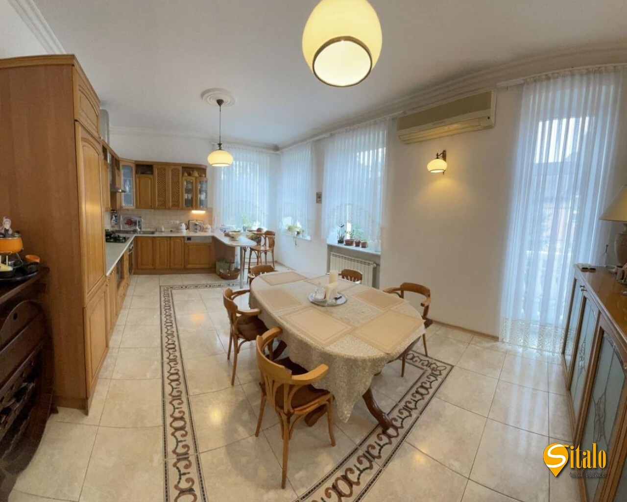 Аренда дома 493 м²