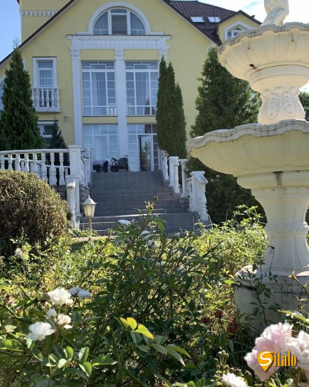 Аренда дома 493 м²