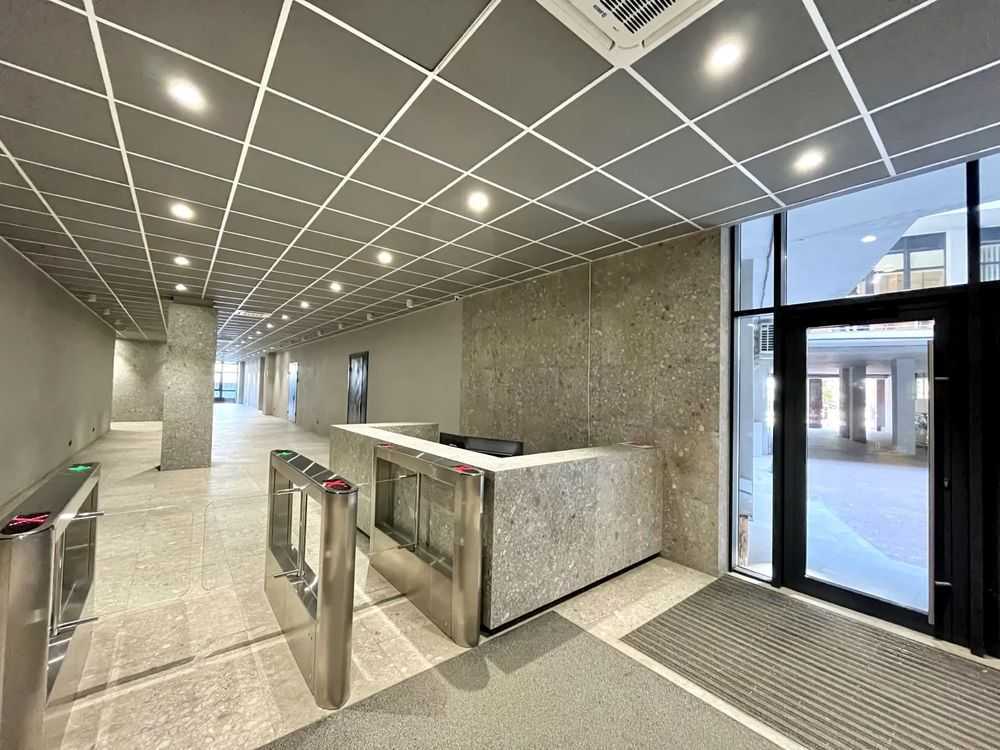 Аренда магазина 150 м², Евгения Коновальца ул., 36Д