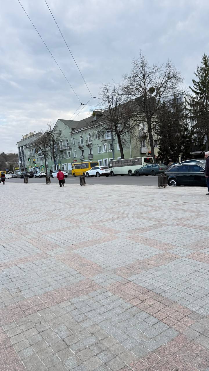 Продажа 3-комнатной квартиры 82 м², Соборная ул., 19-21