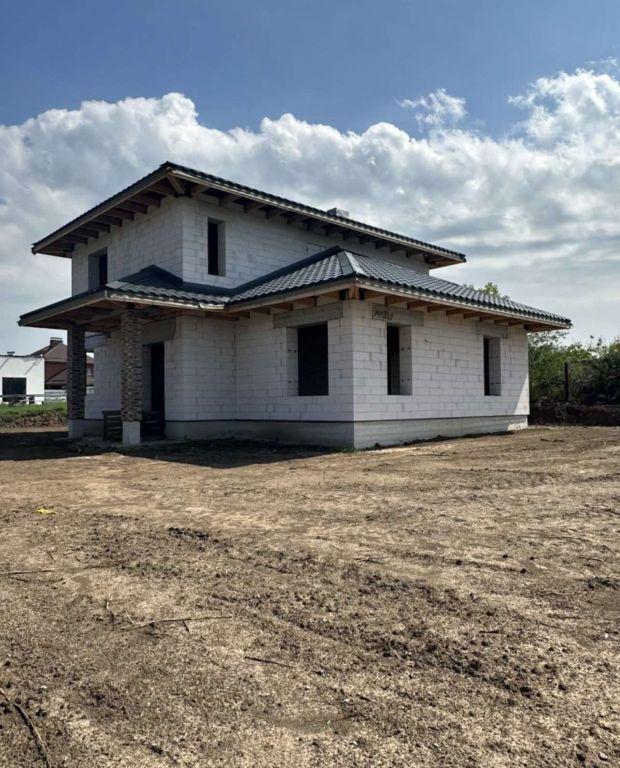 Продаж будинку 140 м²