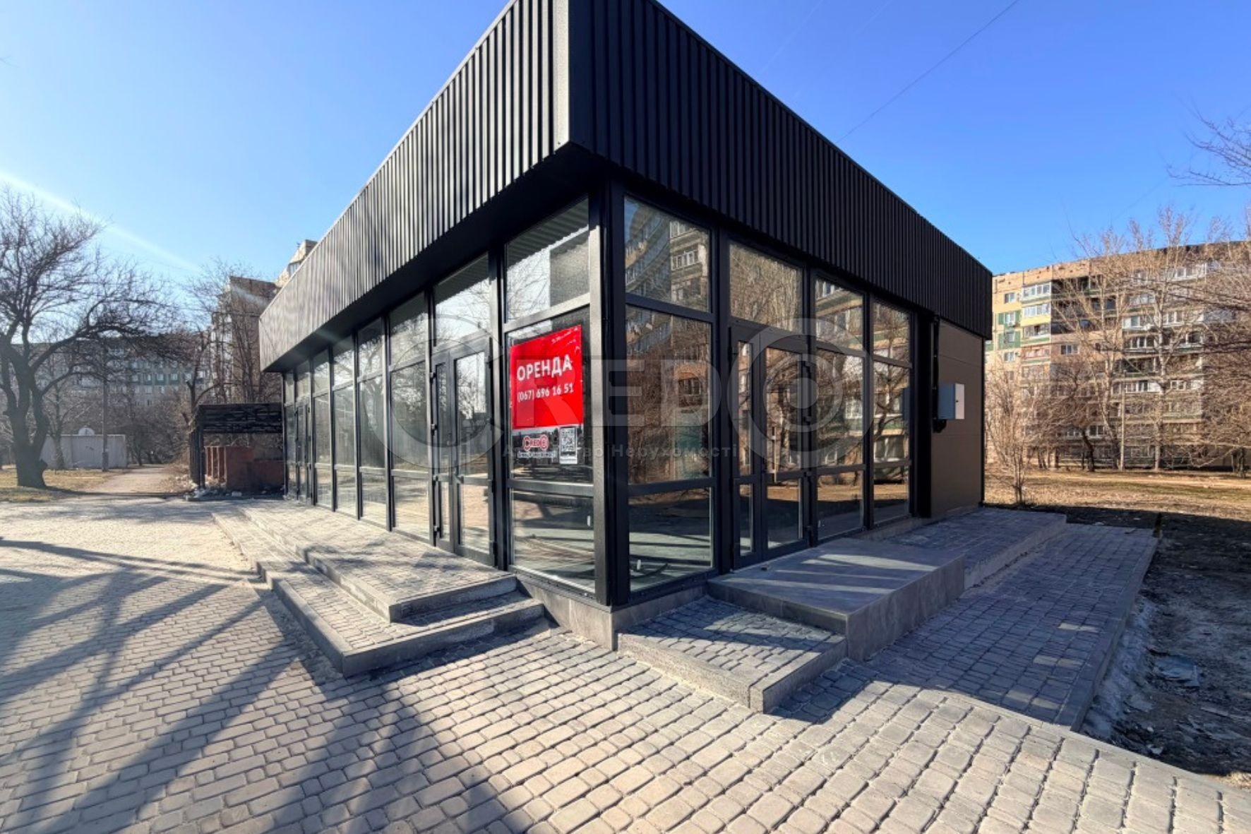 Аренда торгового помещения 46.2 м², Солнечный мркн. ул.