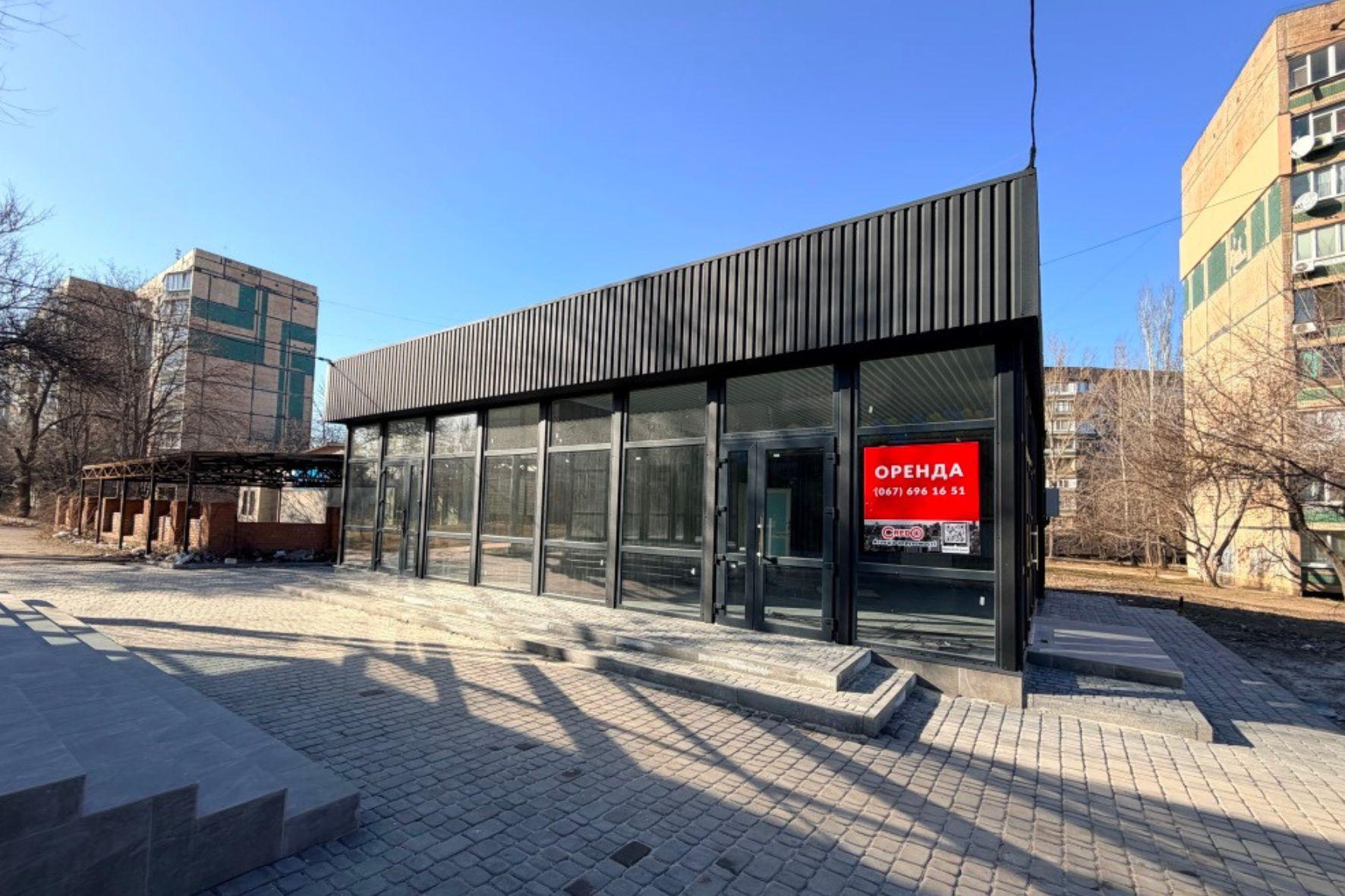 Аренда торгового помещения 46.2 м², Солнечный мркн. ул.