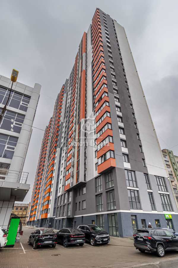 Продажа 1-комнатной квартиры 37.6 м², Владимира Сосюры ул., 6