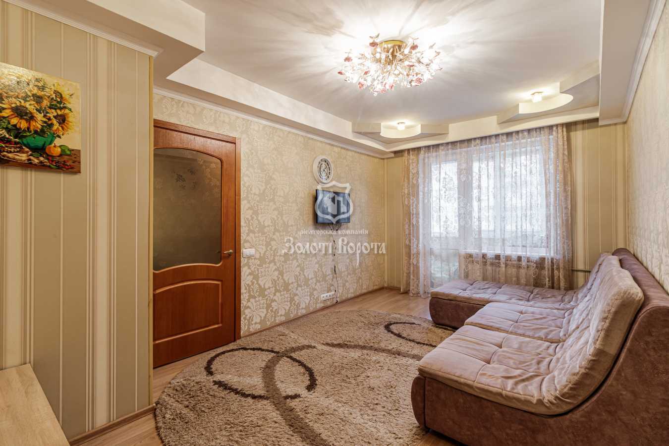 Продаж 3-кімнатної квартири 54.4 м², Щусєва вул., 12