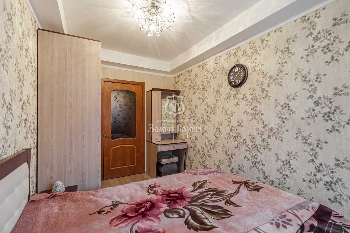 Продаж 3-кімнатної квартири 54.4 м², Щусєва вул., 12