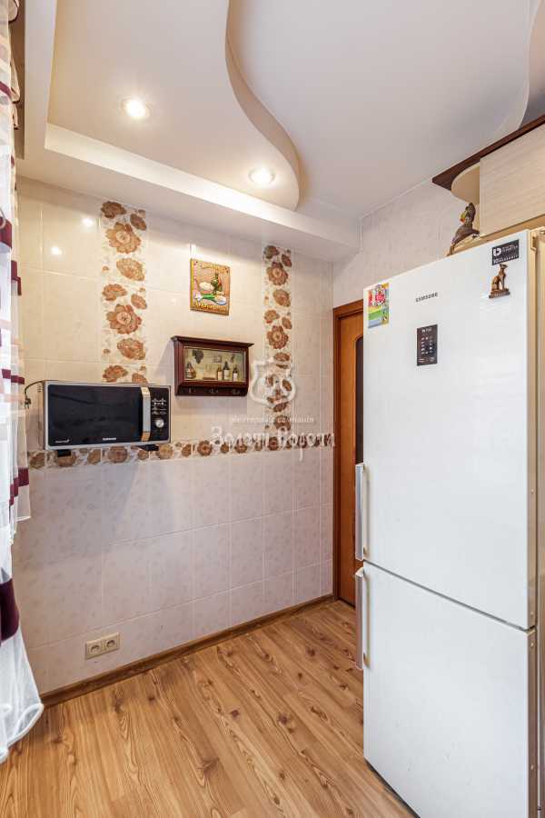 Продаж 3-кімнатної квартири 54.4 м², Щусєва вул., 12