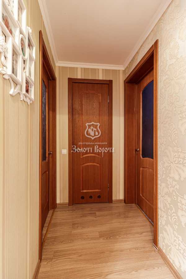 Продаж 3-кімнатної квартири 54.4 м², Щусєва вул., 12