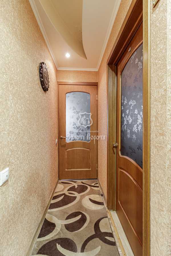 Продаж 3-кімнатної квартири 54.4 м², Щусєва вул., 12