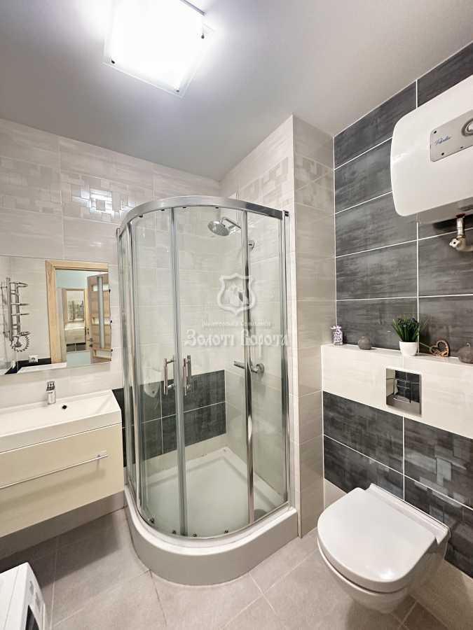 Продажа 1-комнатной квартиры 40.2 м², Анатолия Петрицкого ул., 15