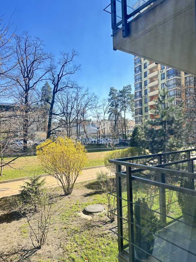 Продажа 1-комнатной квартиры 40.2 м², Анатолия Петрицкого ул., 15