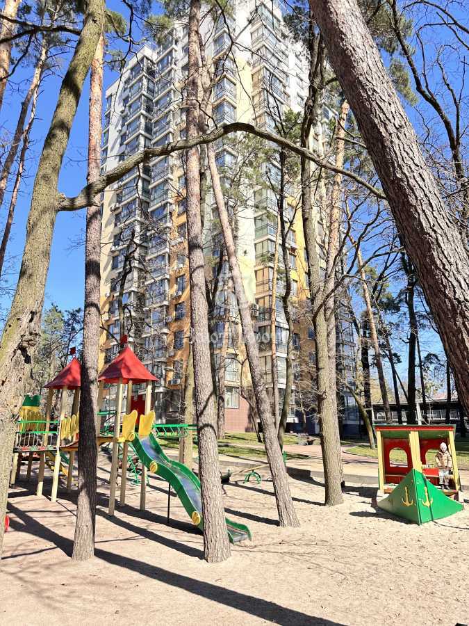 Продажа 1-комнатной квартиры 40.2 м², Анатолия Петрицкого ул., 15