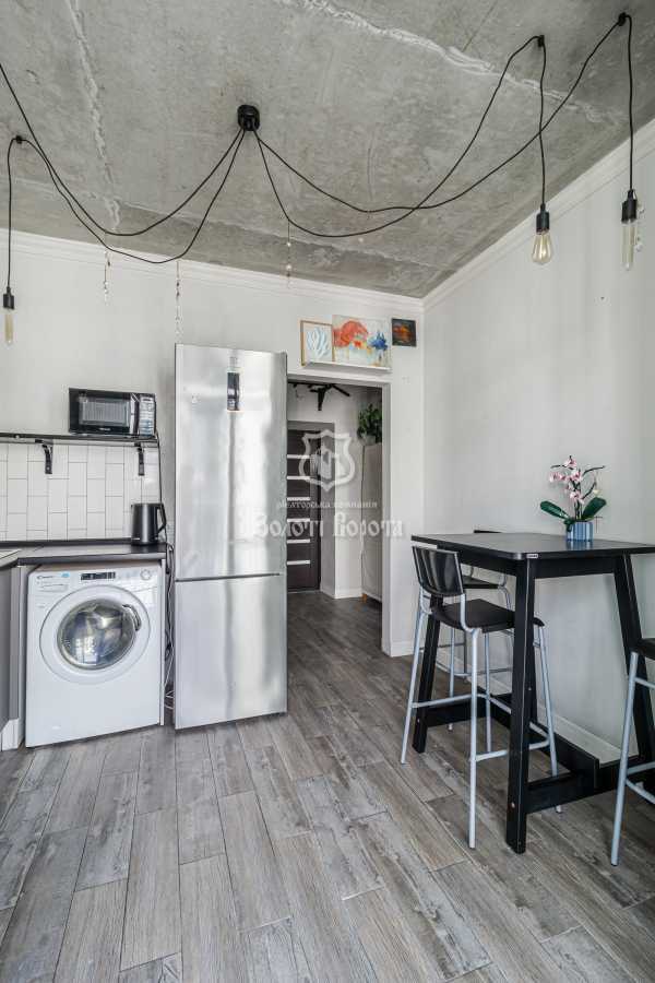 Продажа 1-комнатной квартиры 28 м², Соборная ул., 103/15