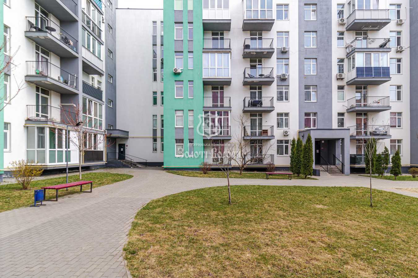 Продажа 1-комнатной квартиры 28 м², Соборная ул., 103/15