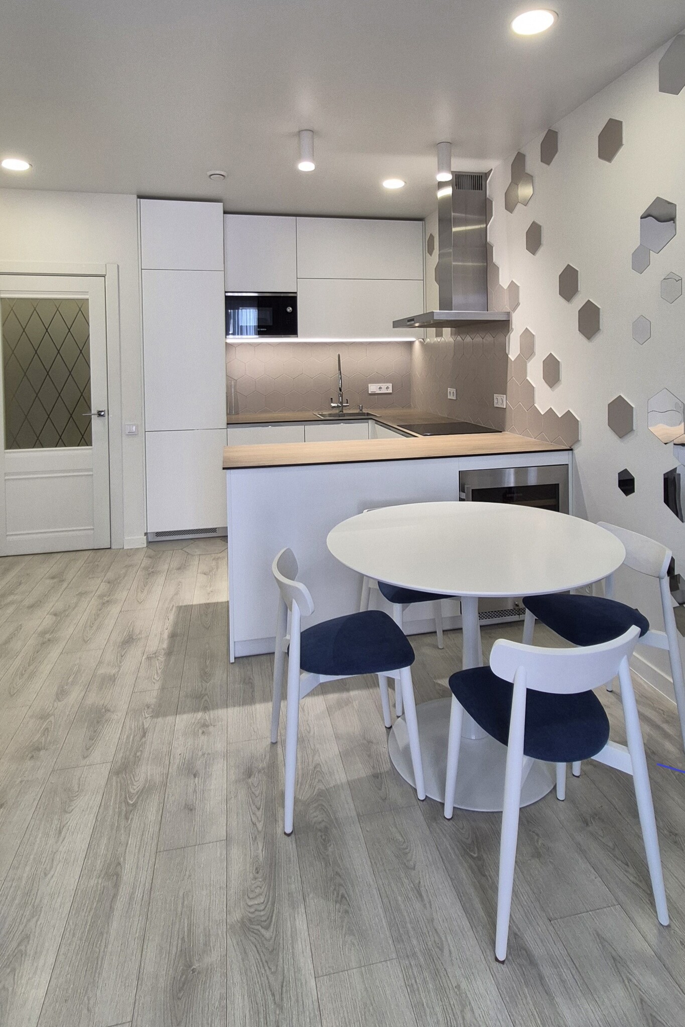 Продажа 1-комнатной квартиры 48 м², Елизаветинская ул., 5А