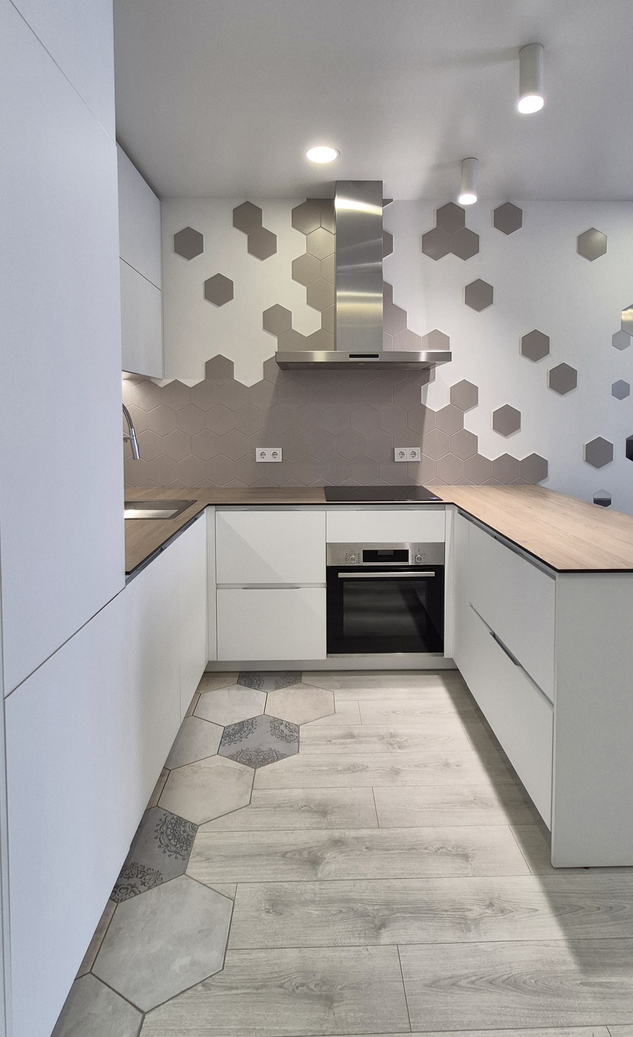 Продажа 1-комнатной квартиры 48 м², Елизаветинская ул., 5А