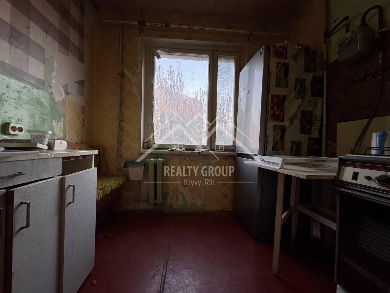 Продажа 2-комнатной квартиры 47.8 м², Солнечный мркн. ул.