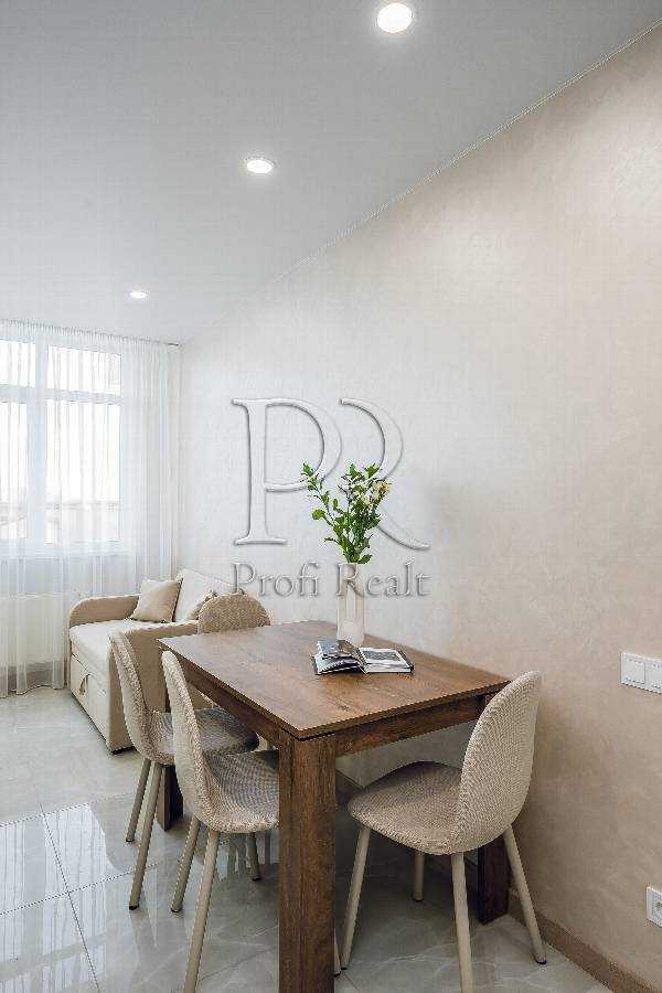 Продажа 2-комнатной квартиры 61 м², Боголюбова ул., 9А, 9Б