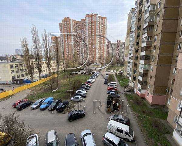 Продажа 3-комнатной квартиры 74 м², Чернобыльская ул., 24/26