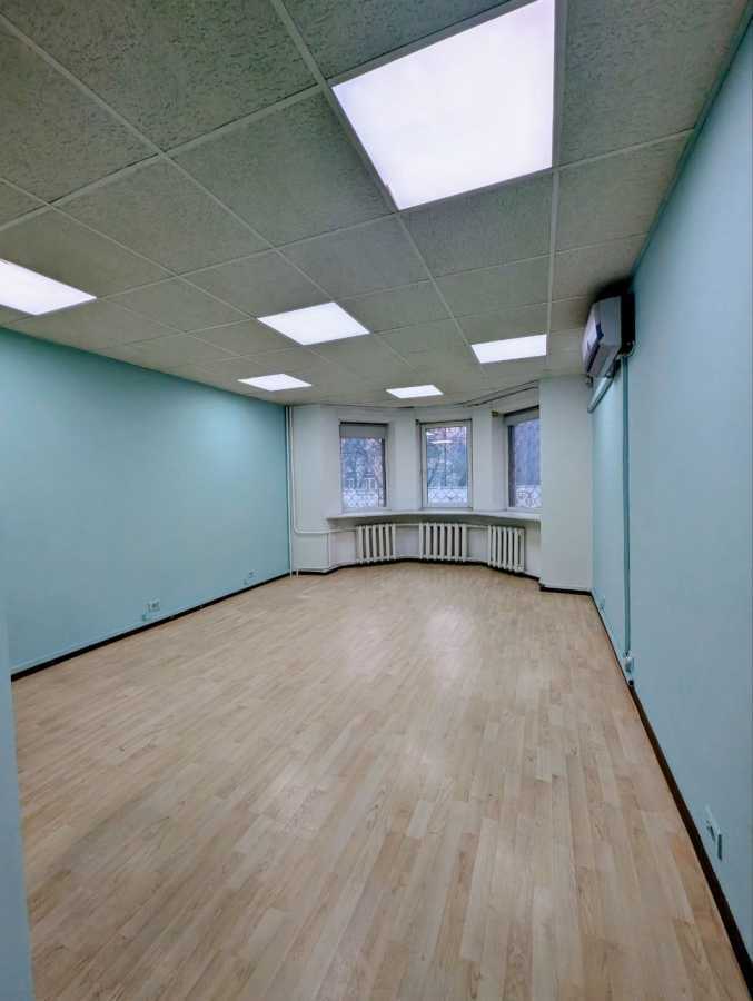 Оренда офісу 62 м², Межигірська вул., 43