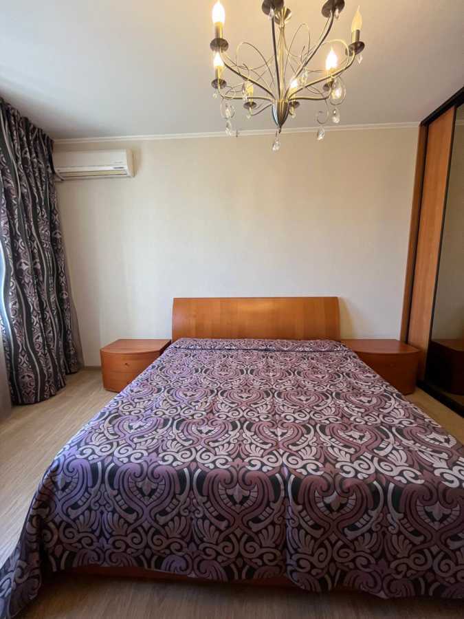 Продажа 3-комнатной квартиры 96 м², Николая Амосова ул., 4