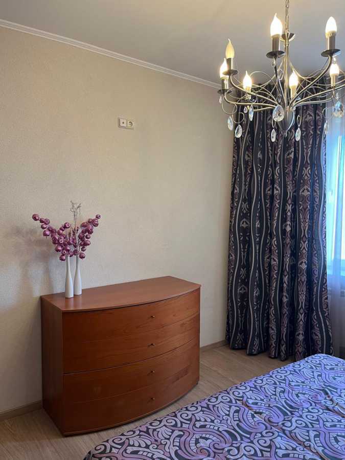 Продажа 3-комнатной квартиры 96 м², Николая Амосова ул., 4