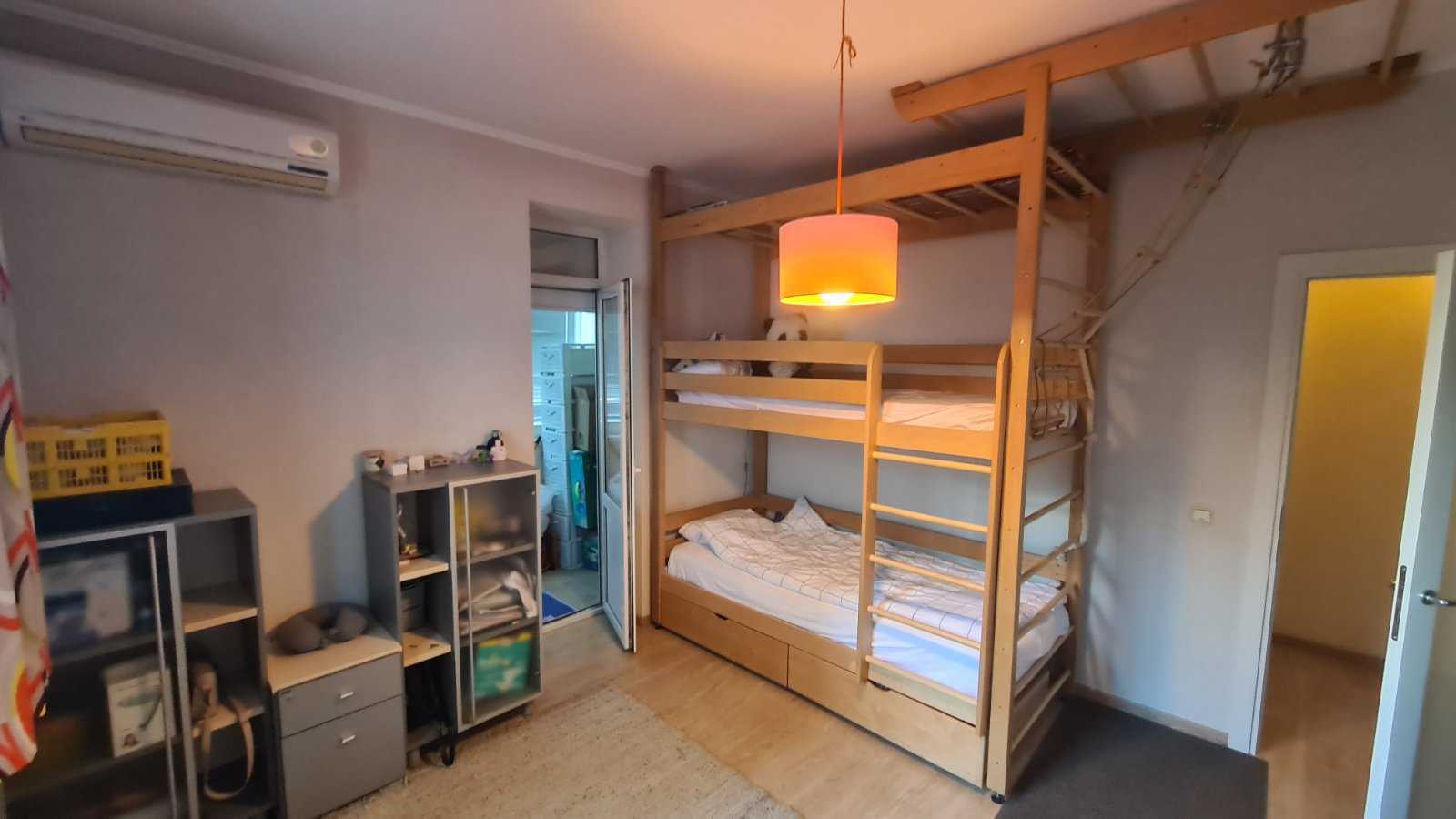 Продажа 3-комнатной квартиры 96 м², Николая Амосова ул., 4