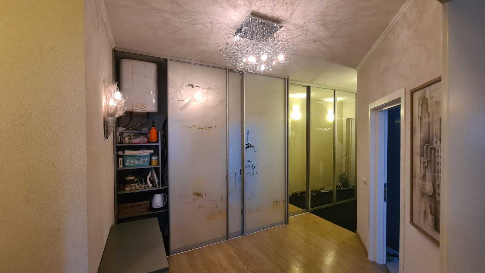 Продажа 3-комнатной квартиры 96 м², Николая Амосова ул., 4