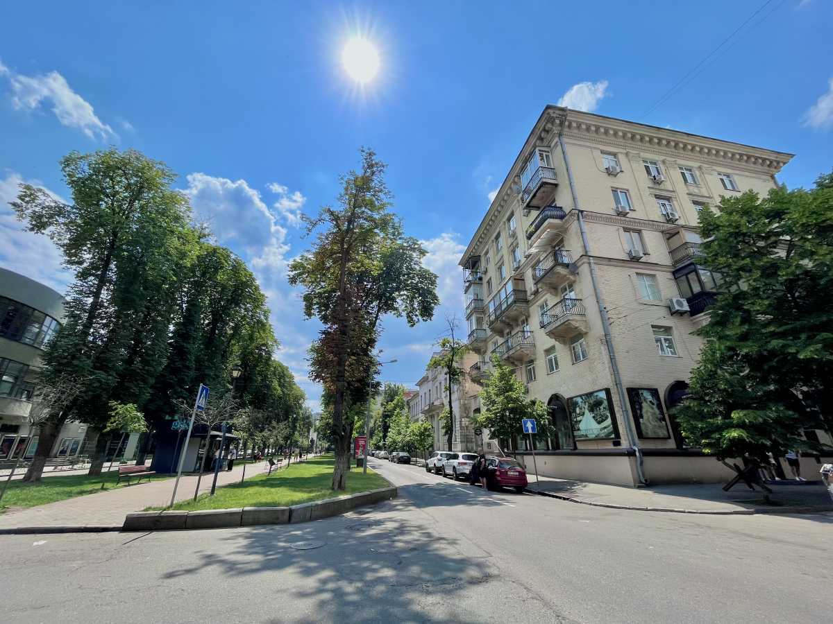 Оренда 1-кімнатної квартири 43 м², Шовковична вул., 13/2