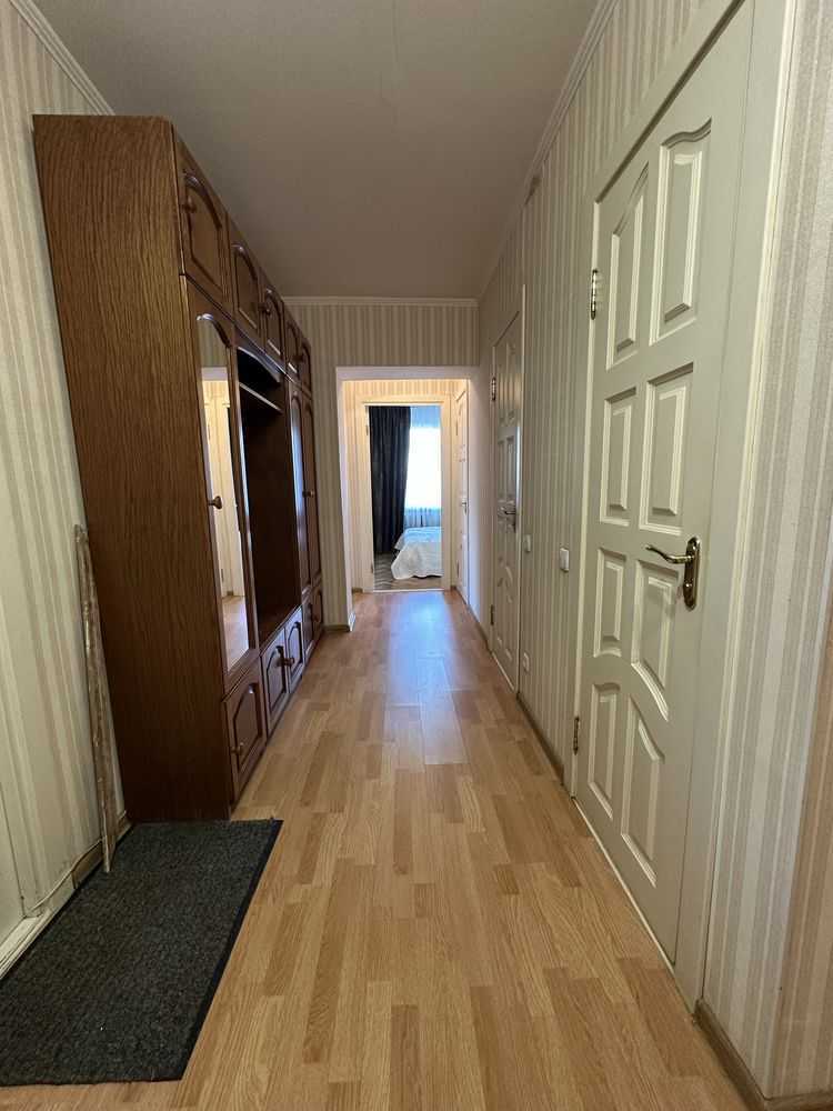 Аренда 2-комнатной квартиры 60 м², Владимира Антоновича ул., 164