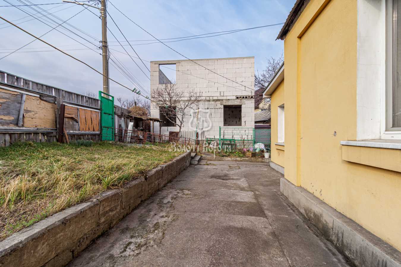 Продаж будинку 60.5 м², Кринична вул., 30