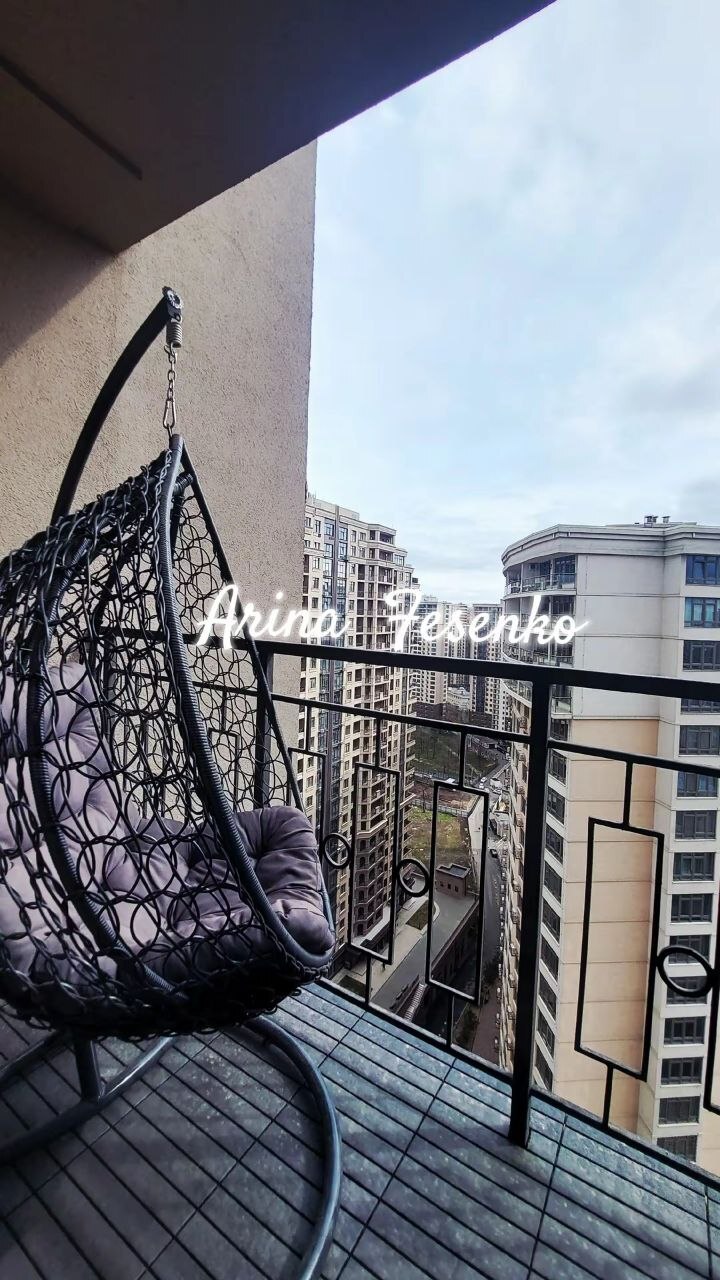 Продаж 3-кімнатної квартири 110 м², Генуэзская вул., 1Б