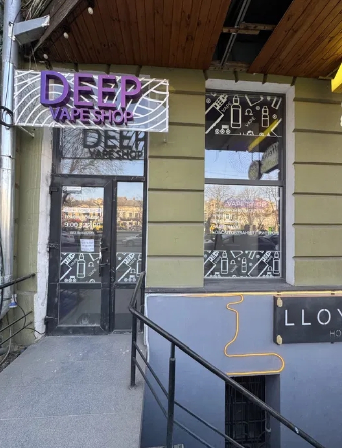 Аренда торгового помещения 23 м², Александровский просп.