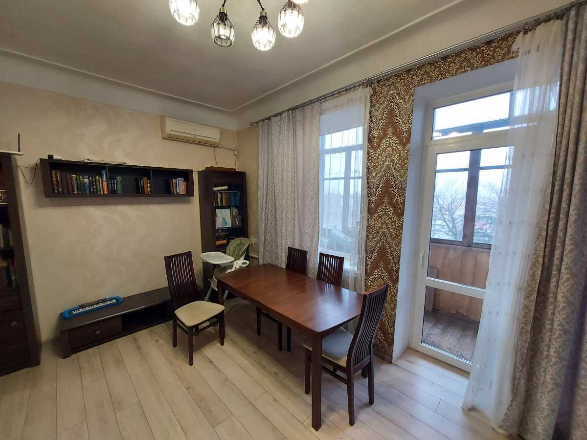 Продажа 3-комнатной квартиры 66 м², Воскресенская ул., 9