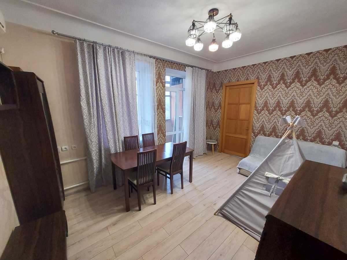 Продажа 3-комнатной квартиры 66 м², Воскресенская ул., 9