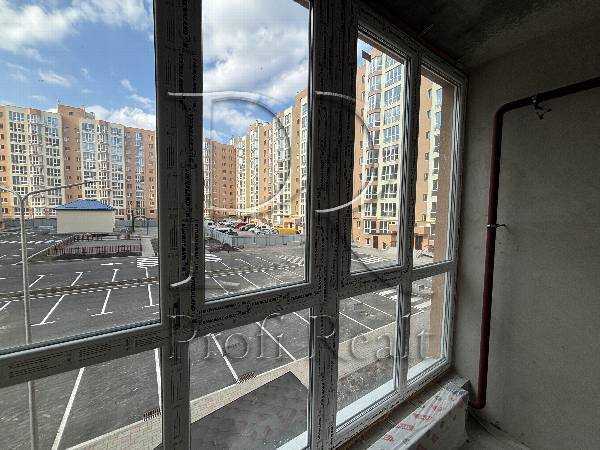 Продаж 1-кімнатної квартири 39 м², Героїв Небесної Сотні просп., 26/23