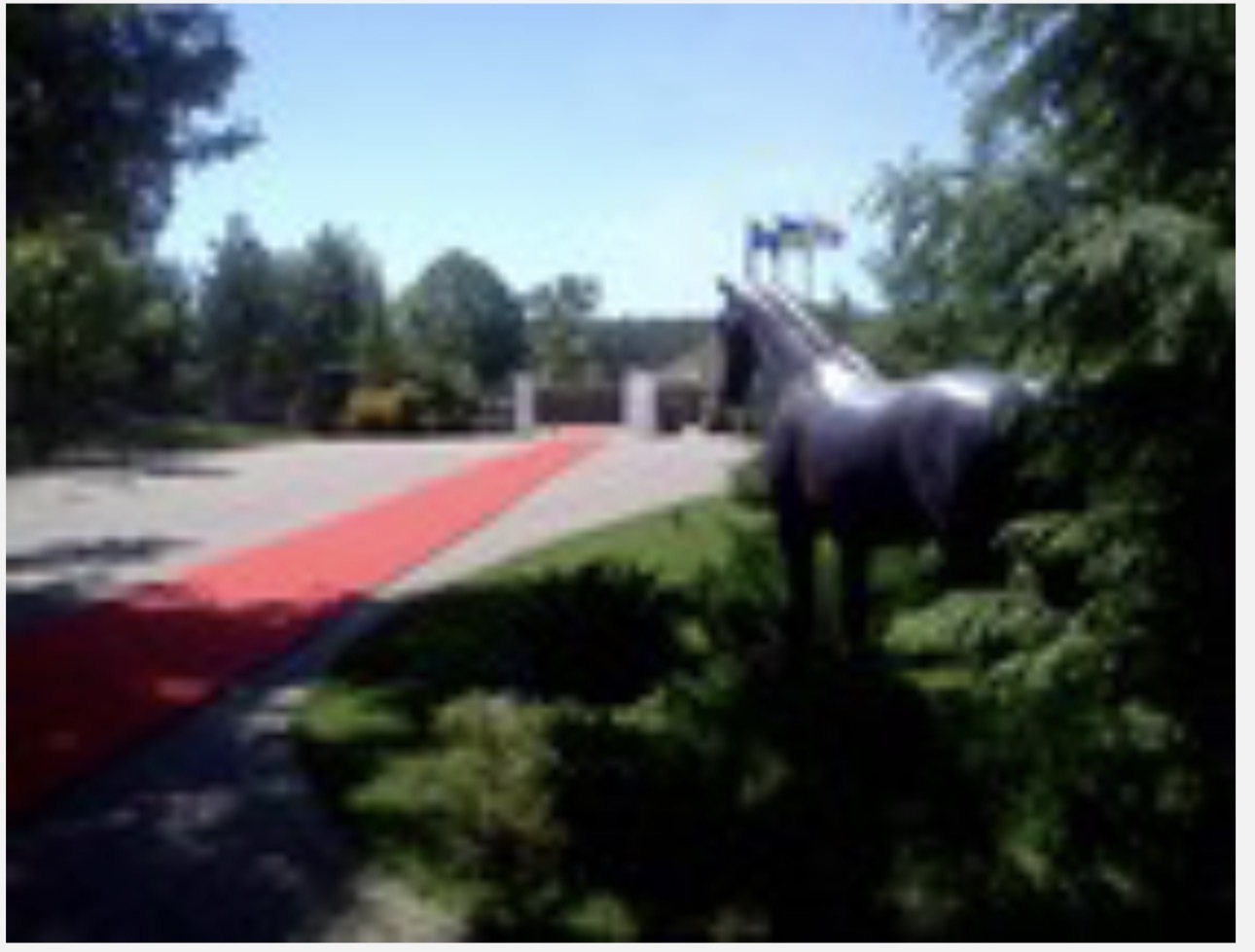 Продаж котеджу 600 м²