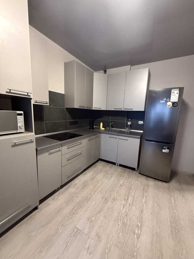 Оренда 1-кімнатної квартири 50 м², 265/2