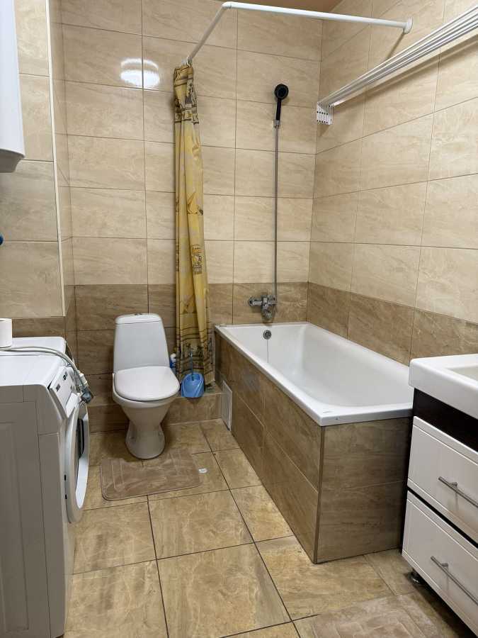 Оренда 1-кімнатної квартири 50 м², 265/2